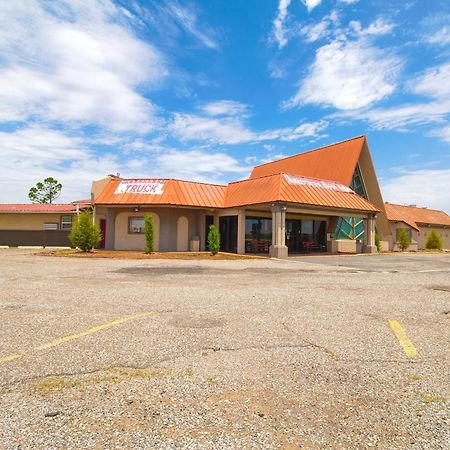 American Best Inn By Oyo I-35 Perry Near Lake Mcmurtry Bagian luar foto