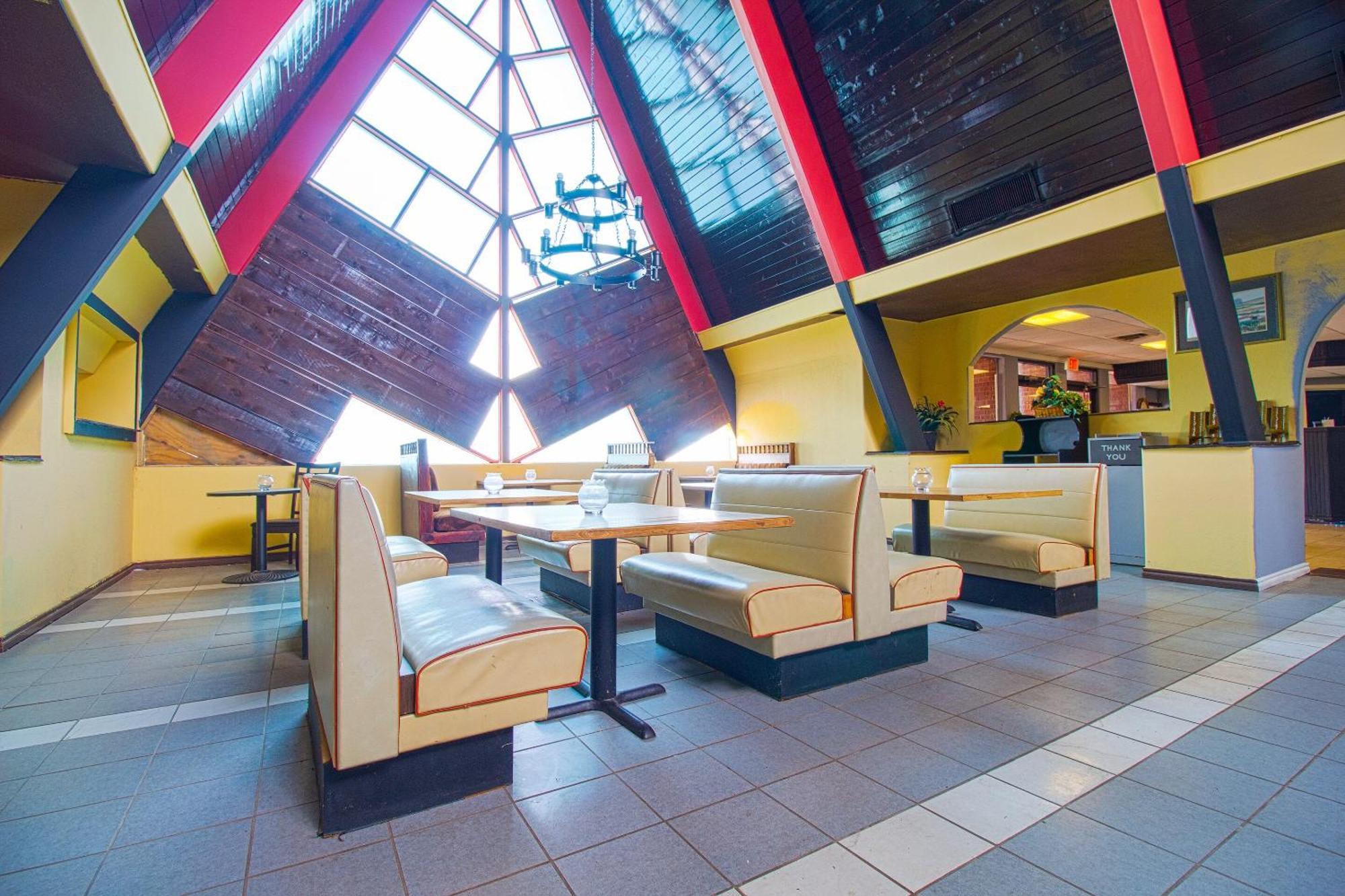 American Best Inn By Oyo I-35 Perry Near Lake Mcmurtry Bagian luar foto