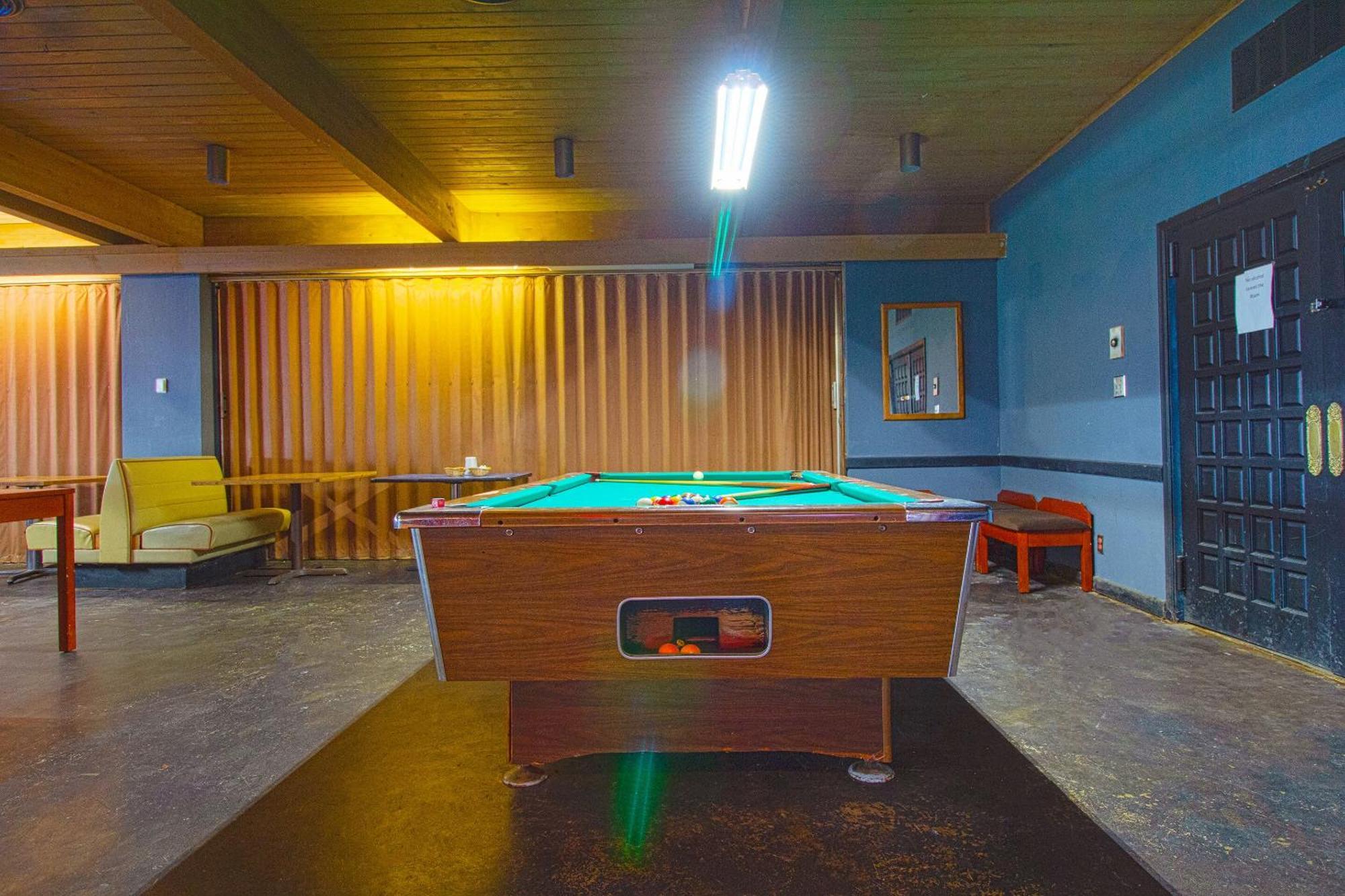 American Best Inn By Oyo I-35 Perry Near Lake Mcmurtry Bagian luar foto
